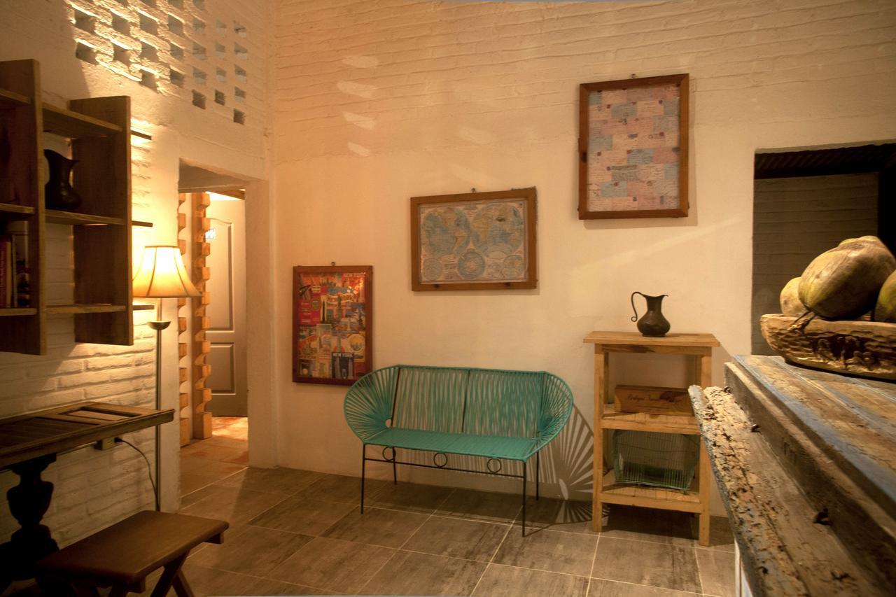 Atico Hostal 萨尤利塔 外观 照片